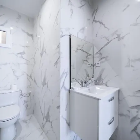 Wehostyou Moderne Colom 1b * Rosas