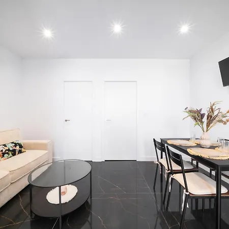 Wehostyou Moderne Colom 1b Lägenhet