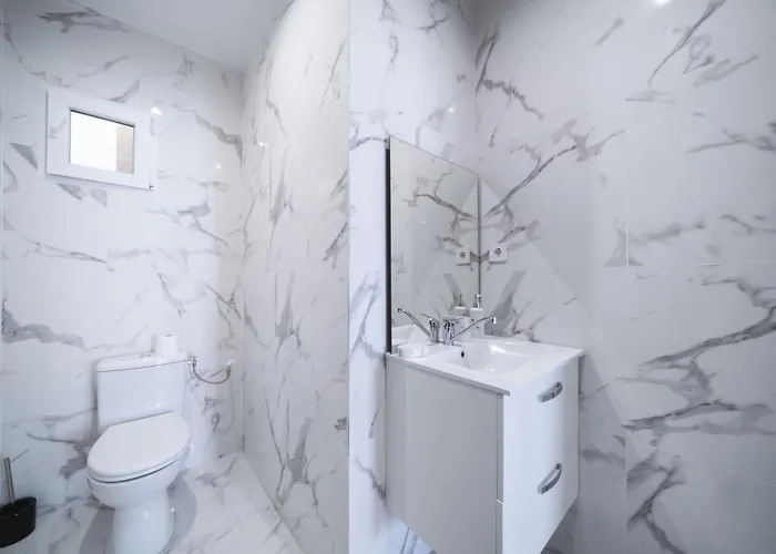 Wehostyou Moderne Colom 1b * Roses